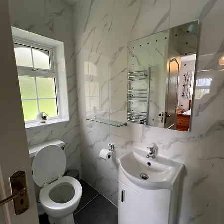 Woodville לינה וארוחת בוקר Fossa