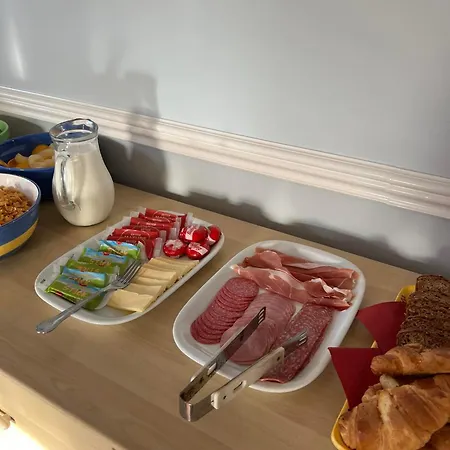 فندق مبيت وإفطار Woodville Fossa