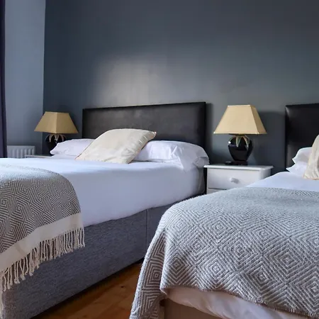 Woodville Oda ve Kahvaltı Fossa