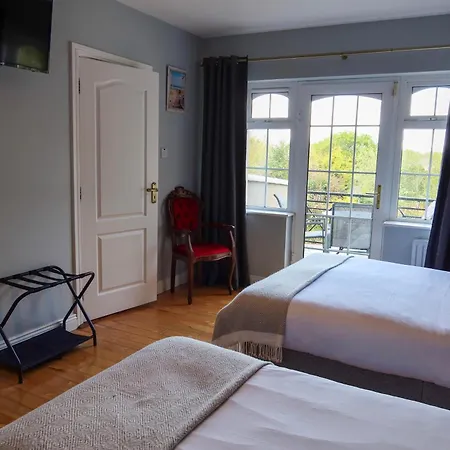 Woodville 4* Fossa