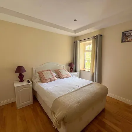 Woodville לינה וארוחת בוקר Fossa