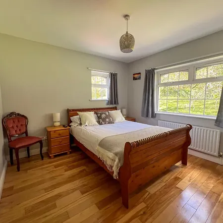 לינה וארוחת בוקר Woodville