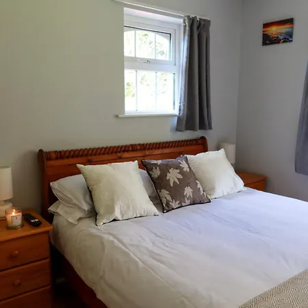 Oda ve Kahvaltı Woodville 4*