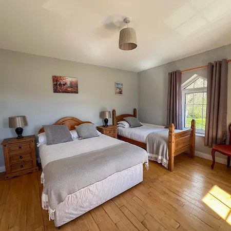 Woodville לינה וארוחת בוקר